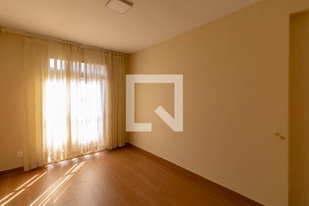 Sala de apartamento à venda com 2 quartos, 75m² em Grajaú, Belo Horizonte