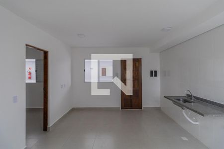 Sala e Cozinha Integrada de apartamento para alugar com 2 quartos, 40m² em Vila Taquari, São Paulo