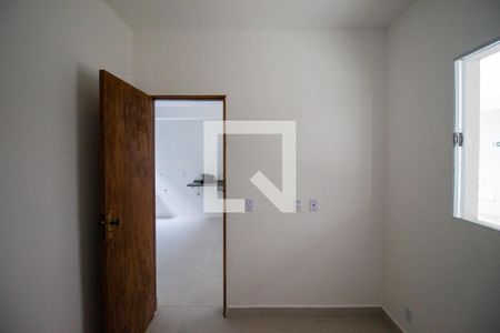 Quarto 2 de apartamento para alugar com 2 quartos, 40m² em Vila Taquari, São Paulo