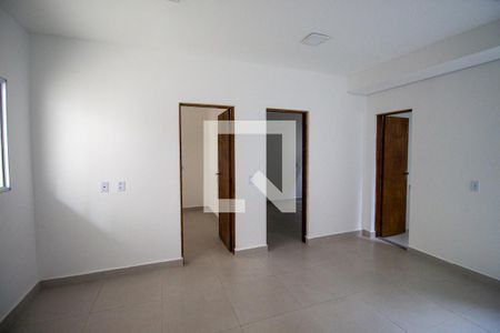 Sala de apartamento para alugar com 2 quartos, 40m² em Vila Taquari, São Paulo