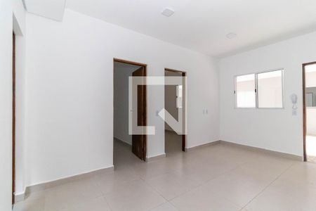 Sala/Cozinha de apartamento para alugar com 2 quartos, 40m² em Vila Taquari, São Paulo