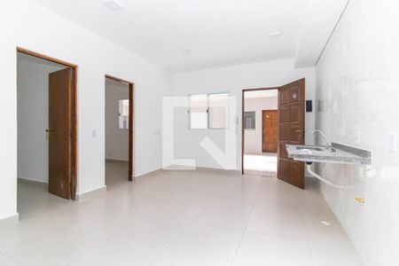 Sala/Cozinha de apartamento para alugar com 2 quartos, 40m² em Vila Taquari, São Paulo