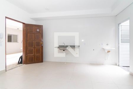 Sala/Cozinha de apartamento para alugar com 2 quartos, 40m² em Vila Taquari, São Paulo