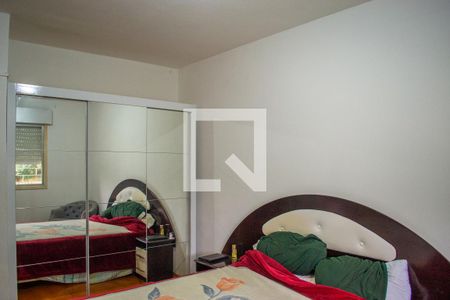 Quarto 1 de casa à venda com 2 quartos, 407m² em Ipanema, Porto Alegre