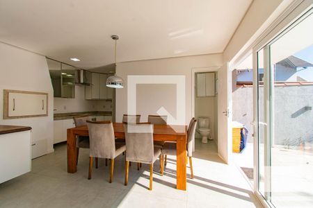 Sala de casa à venda com 3 quartos, 130m² em Estância Velha, Canoas