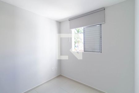Quarto 1 de apartamento para alugar com 2 quartos, 90m² em Castelo, Belo Horizonte