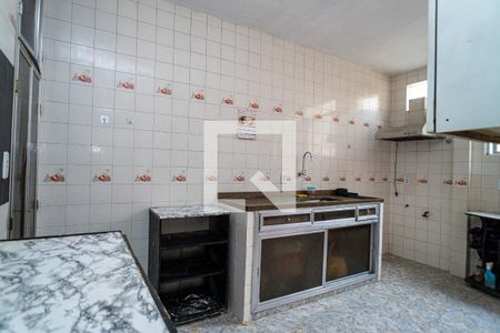 banheiro de apartamento para alugar com 2 quartos, 69m² em Santa Rosa, Niterói