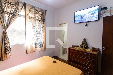 Suíte de apartamento à venda com 3 quartos, 95m² em Santo Antônio, Belo Horizonte