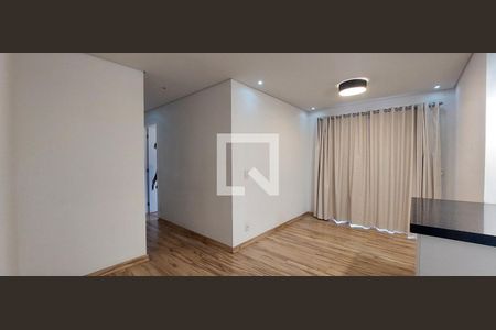 Sala de apartamento para alugar com 2 quartos, 52m² em Vila Alzira, Santo André