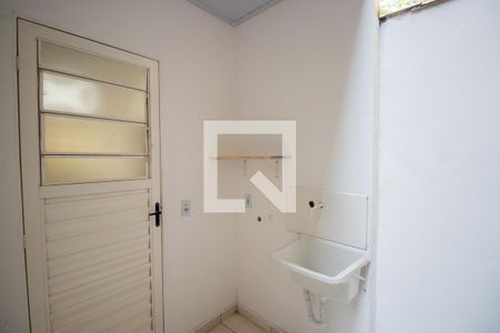 Área de Serviço de kitnet/studio para alugar com 1 quarto, 18m² em Itaúna, São Gonçalo