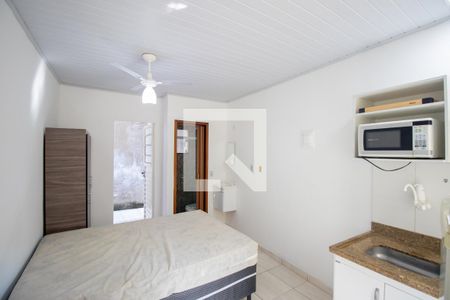 Kitnet de kitnet/studio para alugar com 1 quarto, 18m² em Itaúna, São Gonçalo