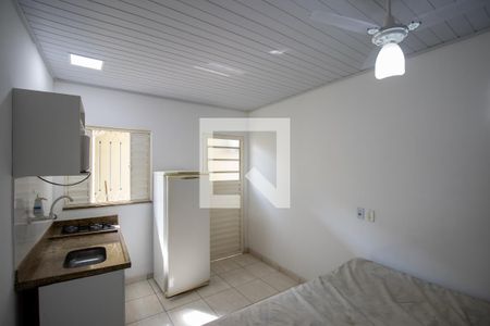 Kitnet de kitnet/studio para alugar com 1 quarto, 18m² em Itaúna, São Gonçalo