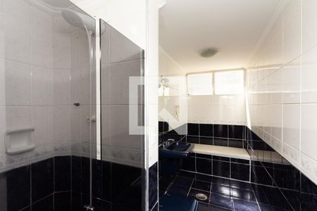 Banheiro de apartamento à venda com 3 quartos, 108m² em Moema, São Paulo