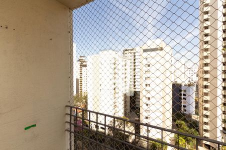 Varanda Sala de apartamento à venda com 3 quartos, 108m² em Moema, São Paulo