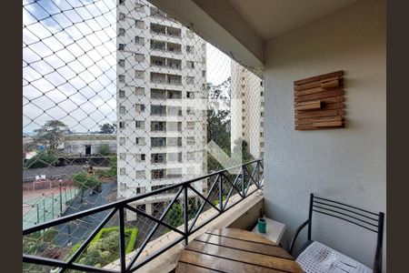 Sala de apartamento à venda com 3 quartos, 84m² em Vila Isa, São Paulo