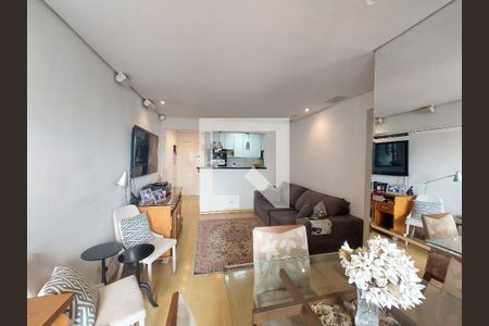 Sala de apartamento para alugar com 3 quartos, 84m² em Vila Isa, São Paulo