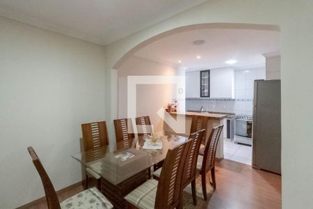 Casa à venda com 135m², 3 quartos e 2 vagas Casa à venda com 135m², 3 quartos e 2 vagasCopa