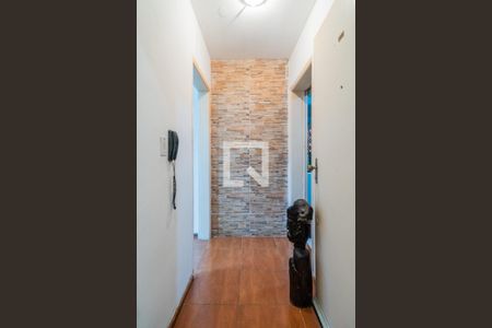 Hall de entrada de apartamento à venda com 2 quartos, 58m² em Camaquã, Porto Alegre