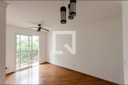 Sala de apartamento para alugar com 3 quartos, 63m² em Jardim Íris, São Paulo