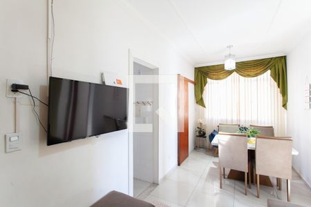 Sala de apartamento para alugar com 3 quartos, 59m² em Jaqueline, Belo Horizonte