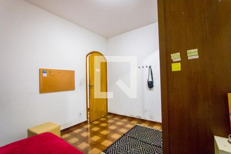 Quarto 2 de casa à venda com 3 quartos, 300m² em Vila Scarpelli, Santo André