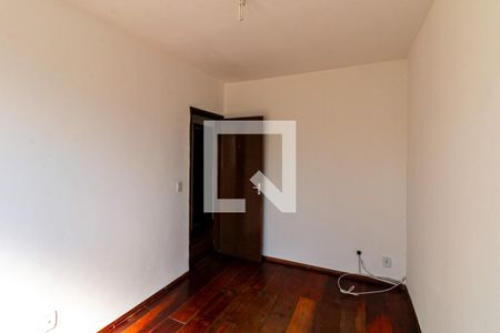 Quarto de apartamento à venda com 2 quartos, 60m² em Buritis, Belo Horizonte