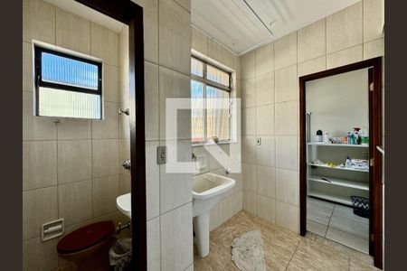 Cozinha de apartamento à venda com 3 quartos, 100m² em Santo Antônio, Belo Horizonte