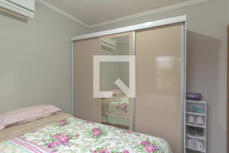 Quarto 1 de casa à venda com 2 quartos, 58m² em Harmonia, Canoas