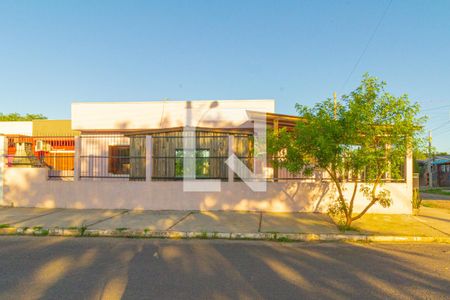 Casa à venda com 58m², 2 quartos e 1 vaga Casa à venda com 58m², 2 quartos e 1 vagafachada lateral