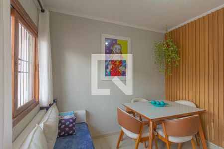 Sala de casa à venda com 2 quartos, 58m² em Harmonia, Canoas