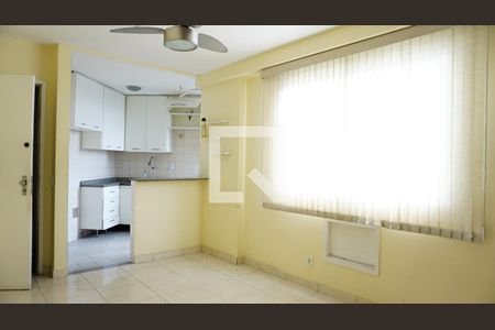 Sala de apartamento à venda com 2 quartos, 46m² em Anil, Rio de Janeiro