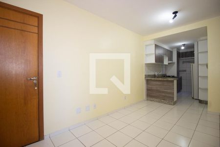 Sala de apartamento para alugar com 2 quartos, 47m² em Qs 303, Brasília