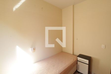 Quarto 1 de apartamento para alugar com 3 quartos, 80m² em Santa Mônica, Uberlândia