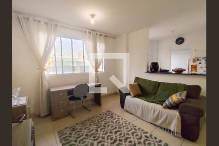 Sala de apartamento para alugar com 2 quartos, 60m² em Buritis, Belo Horizonte