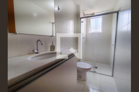 Banheiro  de apartamento para alugar com 2 quartos, 60m² em Buritis, Belo Horizonte