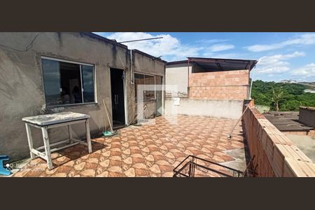 Sacada de casa à venda com 4 quartos, 160m² em Tropical, Contagem