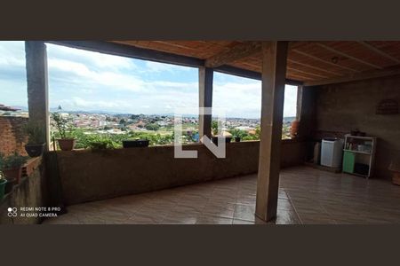 Sacada de casa à venda com 4 quartos, 160m² em Tropical, Contagem