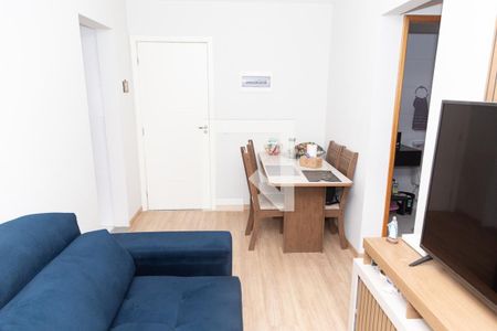 Sala de apartamento para alugar com 2 quartos, 49m² em Vila Nova Bonsucesso, Guarulhos