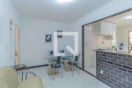 Sala de apartamento à venda com 3 quartos, 70m² em Santa Branca, Belo Horizonte