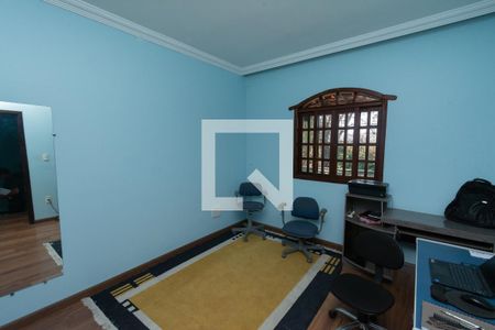 Quarto 1 de casa à venda com 3 quartos, 302m² em Cinco, Contagem