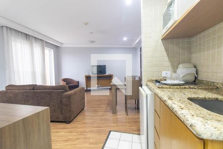 Sala/Cozinha de apartamento para alugar com 1 quarto, 63m² em Centro, São José dos Pinhais