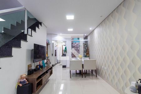 Sala de casa à venda com 3 quartos, 120m² em Vila Granada, São Paulo