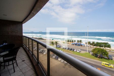 Varanda de apartamento à venda com 2 quartos, 80m² em Barra da Tijuca, Rio de Janeiro