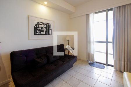 Sala de apartamento à venda com 2 quartos, 80m² em Barra da Tijuca, Rio de Janeiro