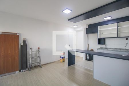 Sala de apartamento à venda com 3 quartos, 77m² em Parque Rural Fazenda Santa Cândida, Campinas