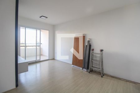 Sala de apartamento para alugar com 3 quartos, 77m² em Parque Rural Fazenda Santa Cândida, Campinas