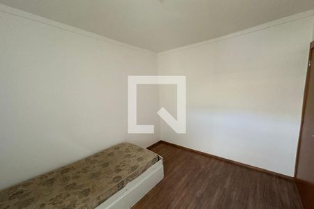 Dormitório 01 de apartamento para alugar com 2 quartos, 45m² em Valentina Figueiredo, Ribeirão Preto