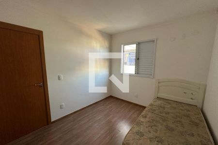 Dormitório 01 de apartamento para alugar com 2 quartos, 45m² em Valentina Figueiredo, Ribeirão Preto