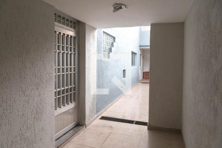 Corredor de casa à venda com 3 quartos, 125m² em Jardim Tijuco, Guarulhos