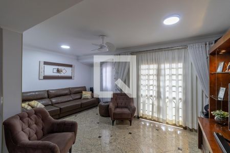 Sala de casa à venda com 3 quartos, 216m² em Vila Granada, São Paulo